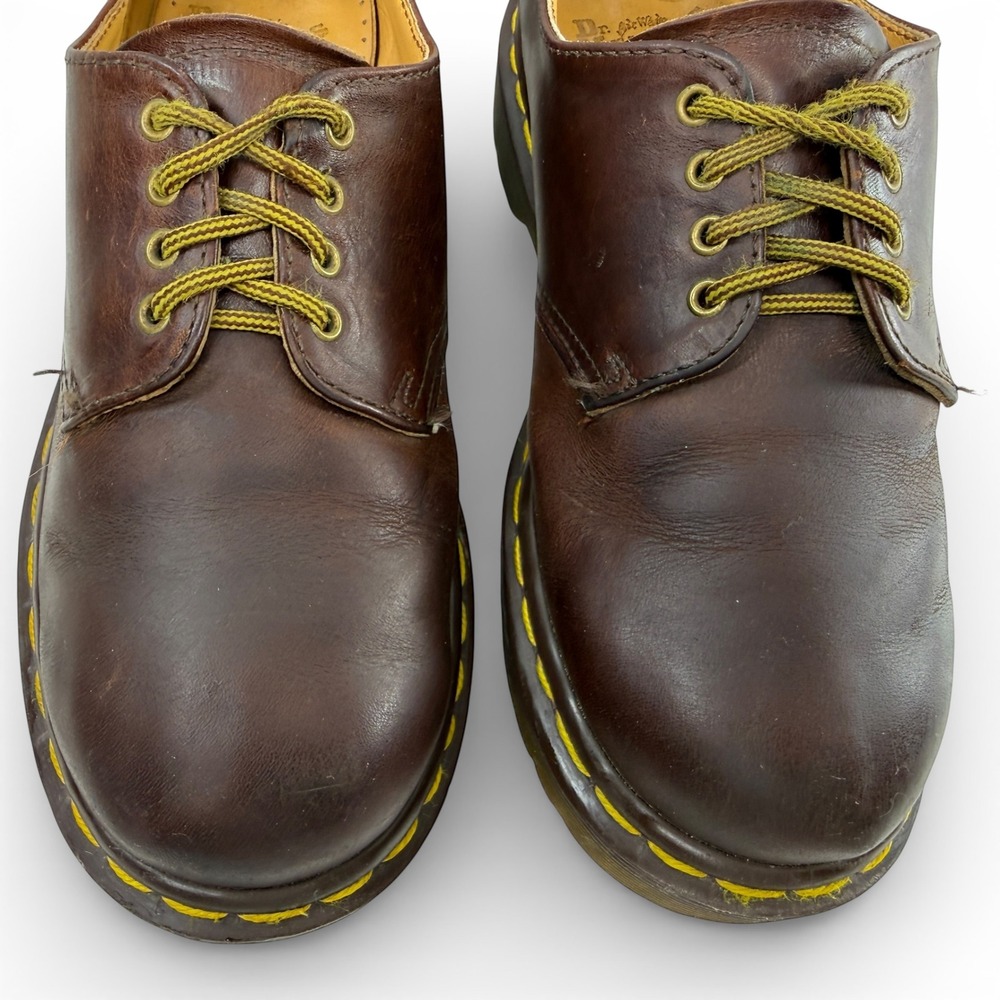 Shoes - Picture 4 of 11